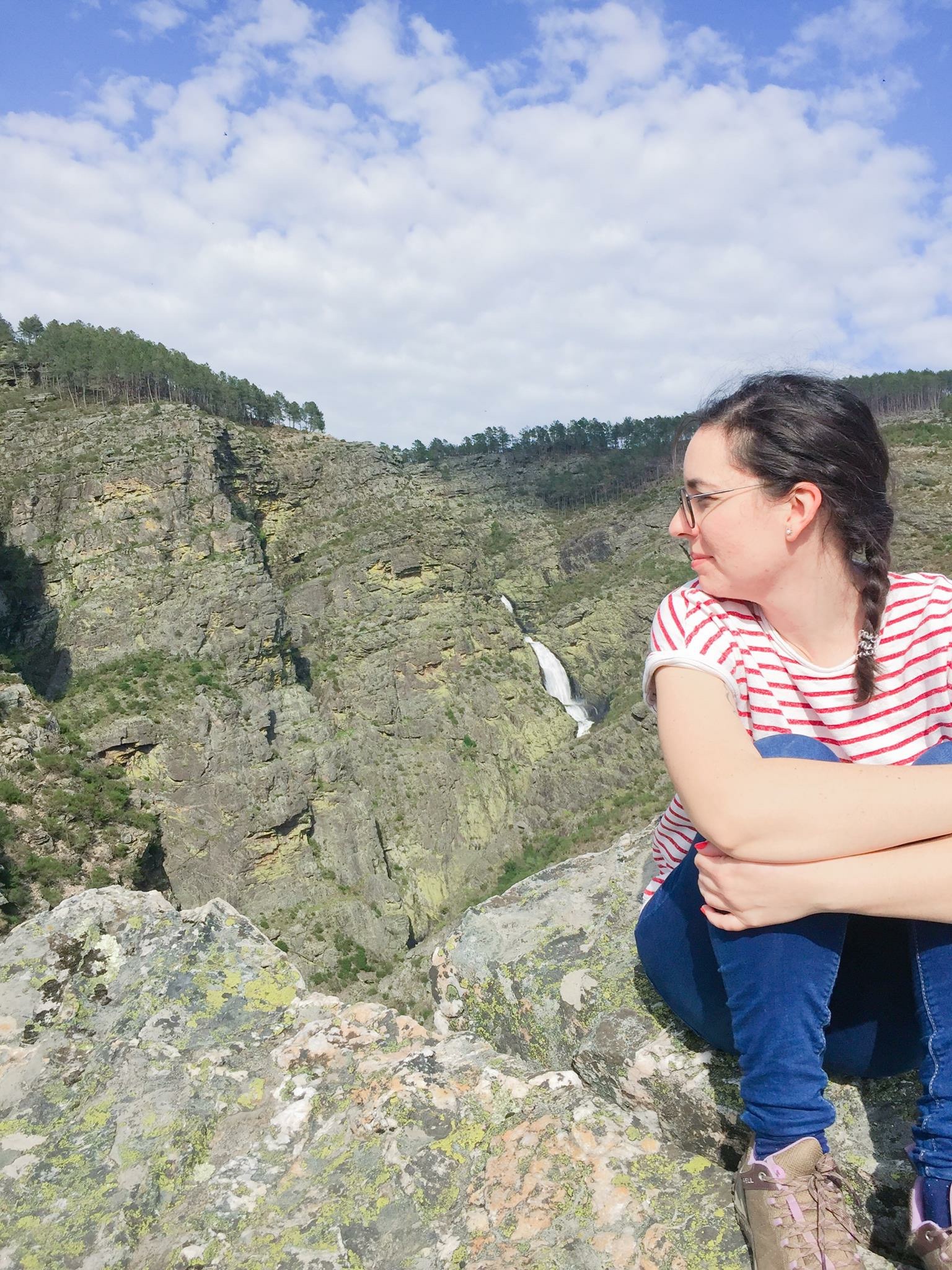 21F925B1-7A0A-4122-85E9-C789CDA9D054